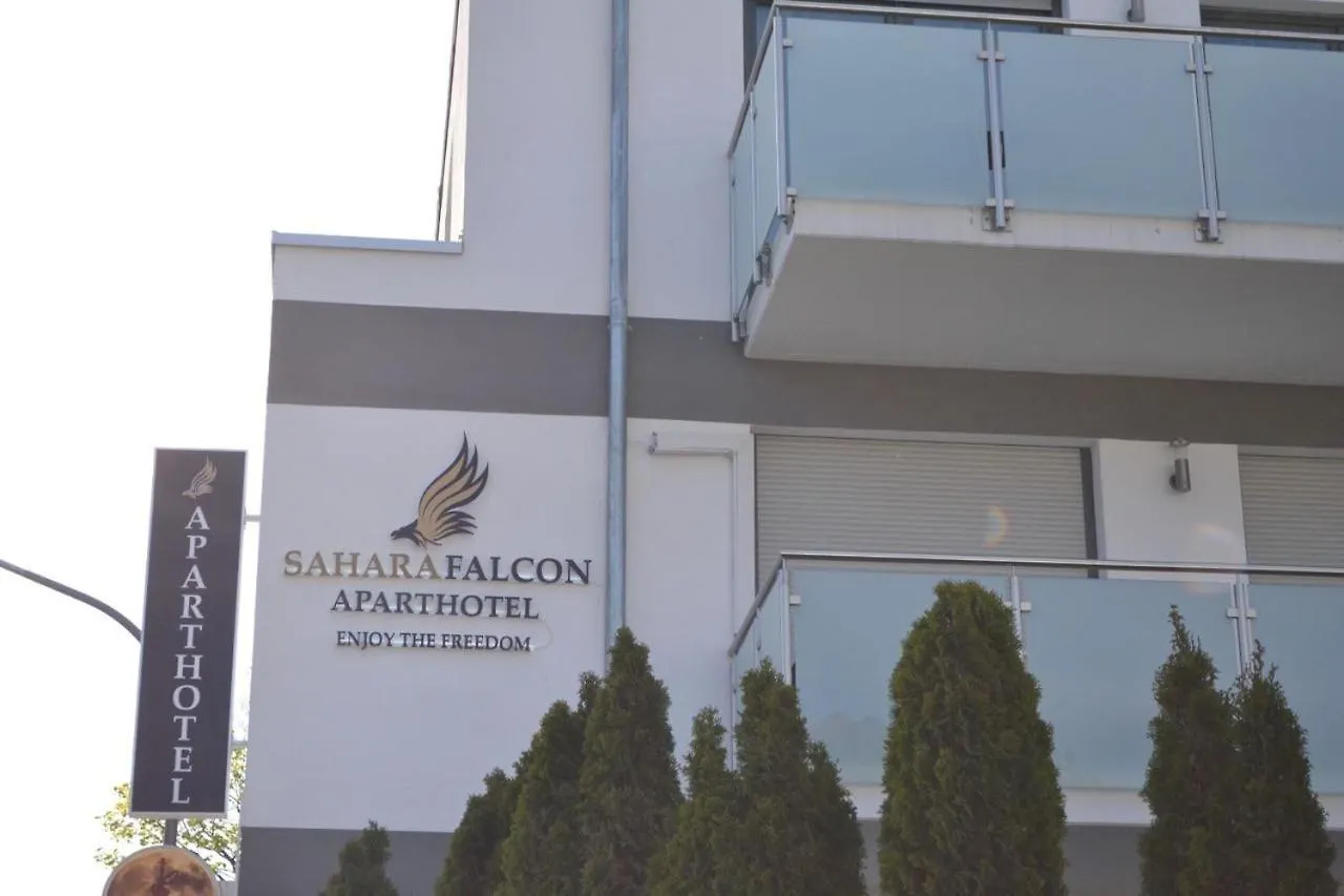Sahara Falcon München Deutschland